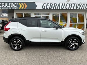 Volvo  R Design B4 AT 2WD 360° Leder Pano LED
