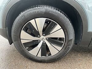 Volvo  T4 Core Plug-In AHK LEDER KAMERA CARPLAY