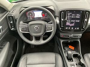 Volvo  T4 Core Plug-In AHK LEDER KAMERA CARPLAY