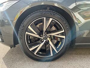 Volvo  T8 R Design Plug-In AWD AHK PANO ACC