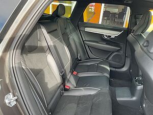 Volvo  T8 R Design Plug-In AWD AHK PANO ACC