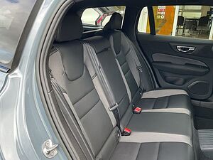 Volvo  T8 Plus Dark Plug-In AWD Kamera Google Navi