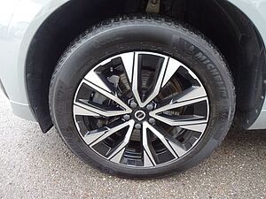 Volvo  B4 Plus Dark 2WD AT Google ACC HK Allwetter