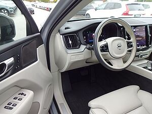 Volvo  B4 Plus Dark 2WD AT Google ACC HK Allwetter