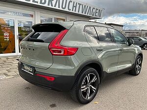 Volvo  T2 Plus Dark 2WD AT ACC Navi Kamera Memory