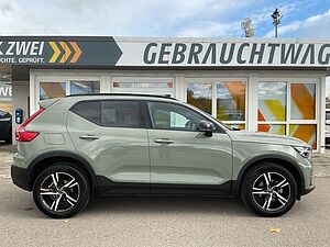 Volvo  T2 Plus Dark 2WD AT ACC Navi Kamera Memory