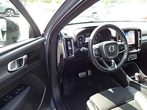 Volvo  T5 R Design Plug-In 2WD AHK ACC HK 20' 360°