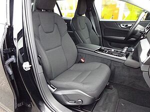 Volvo  T6 R Design Expression Plug-In AWD Standhz
