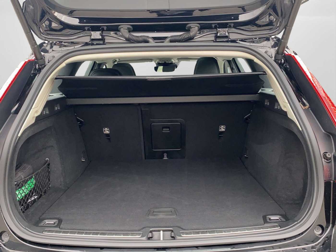 Volvo  T6 Plug-In Hybrid AWD Inscription Recharge