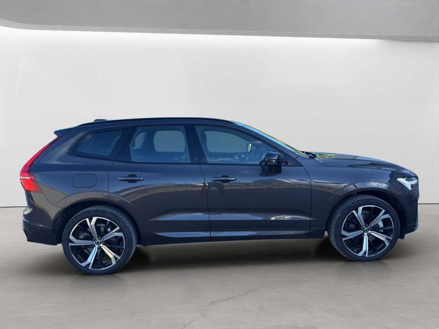 Volvo  T8 Plug-In Hybrid AWD Ultimate Dark Recharge / VFW