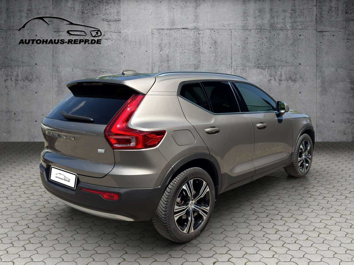 Volvo  T5 Inscription Expression Recharge Plug-In Hybrid