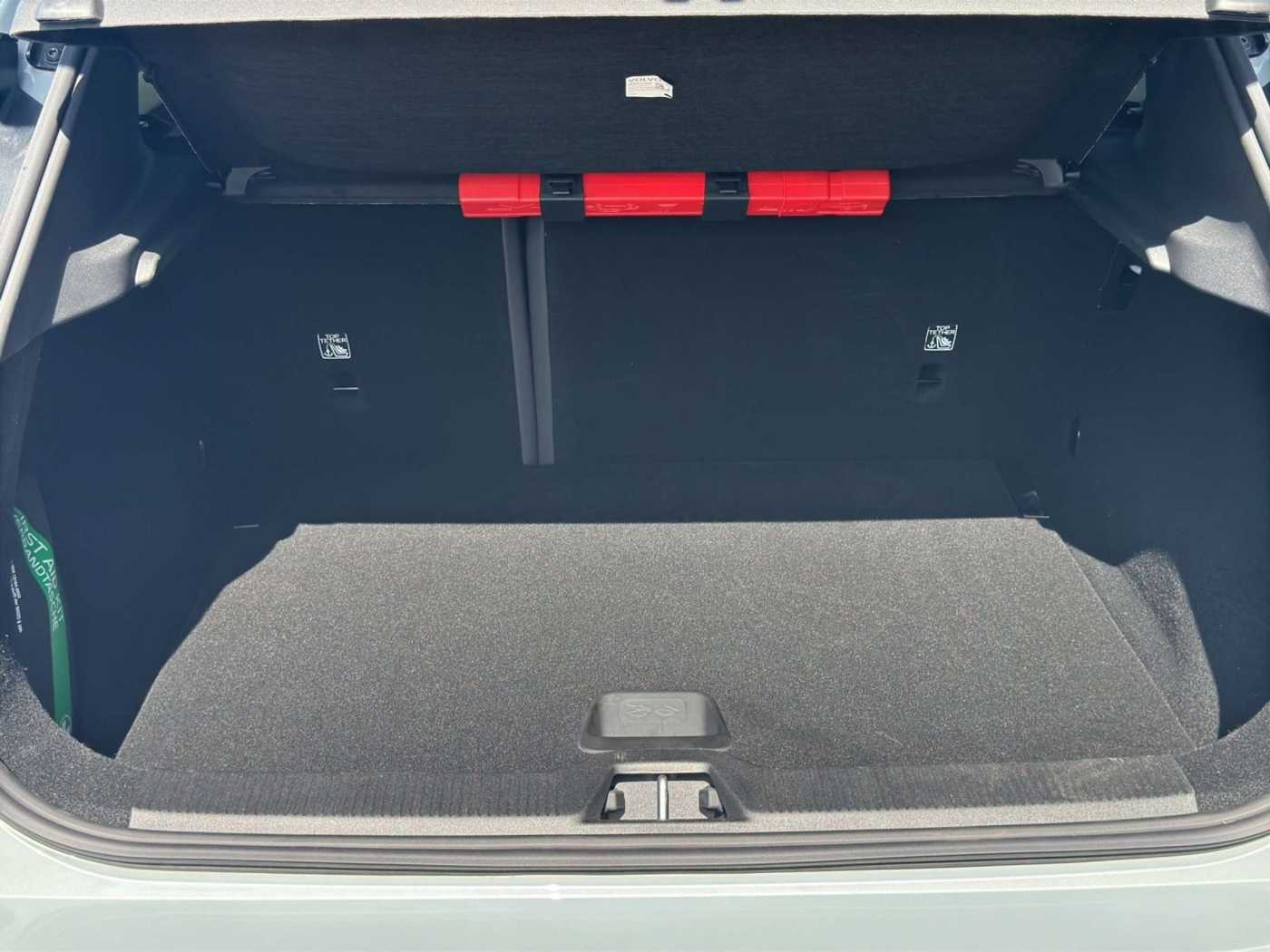 Volvo  Single Motor Extended Range Plus Pure Electric