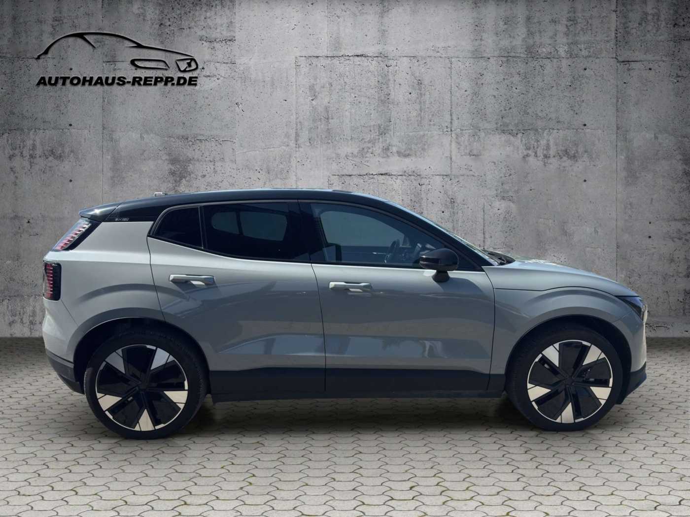 Volvo  Single Motor Extended Range Plus Pure Electric