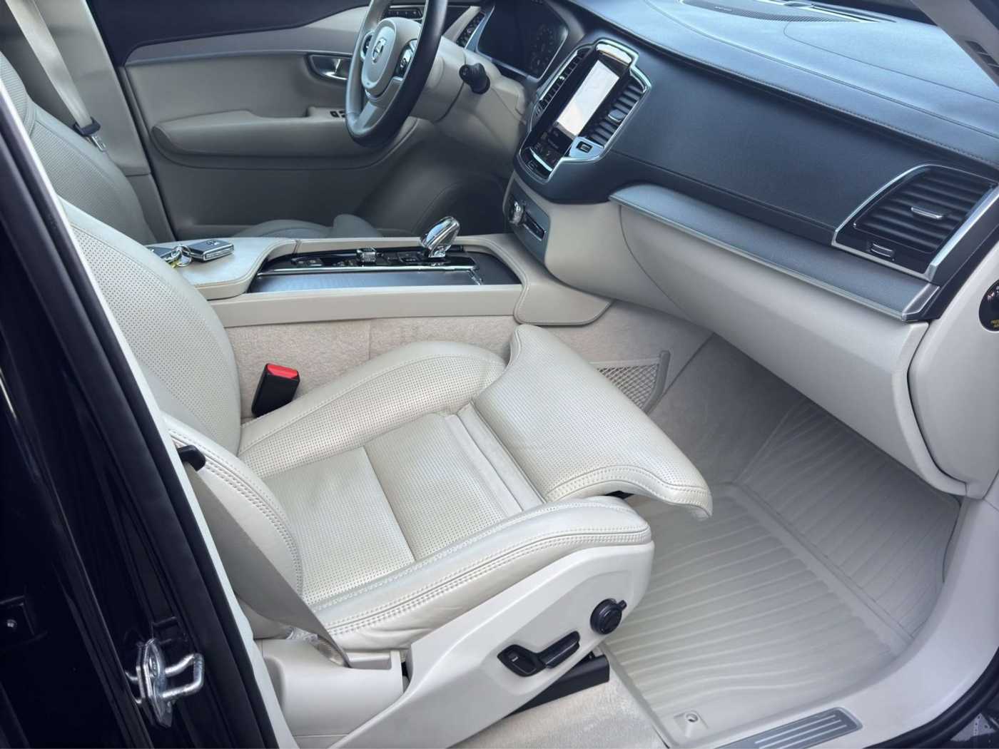 Volvo  T8 Twin Engine Inscription AWD / Plug-In Hybrid
