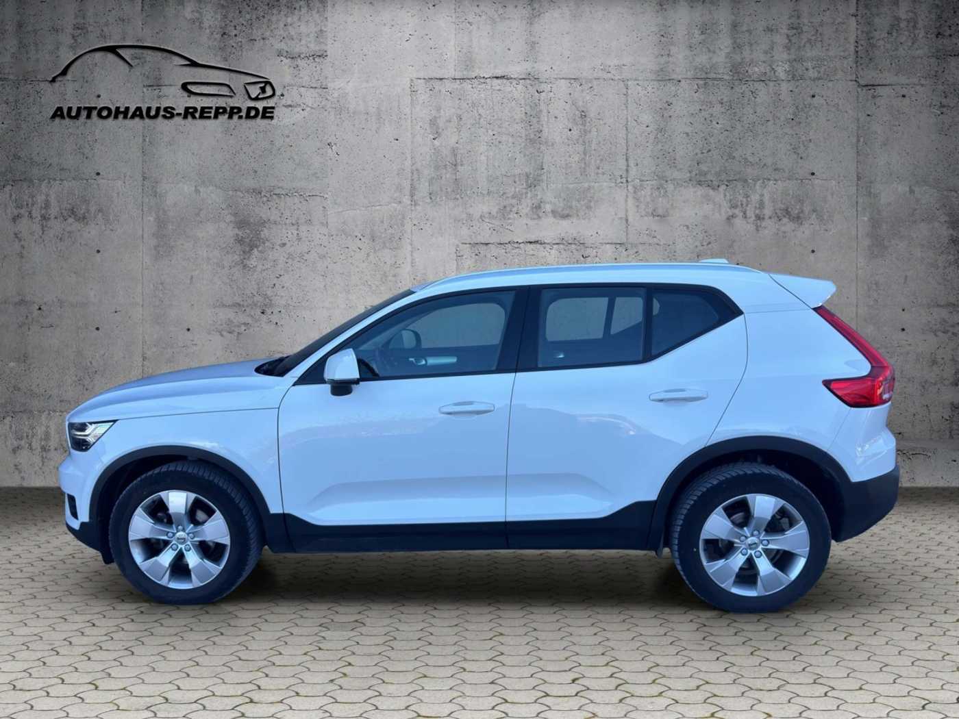 Volvo  T3 Momentum Pro *Winter- & Parkassistenz-Paket