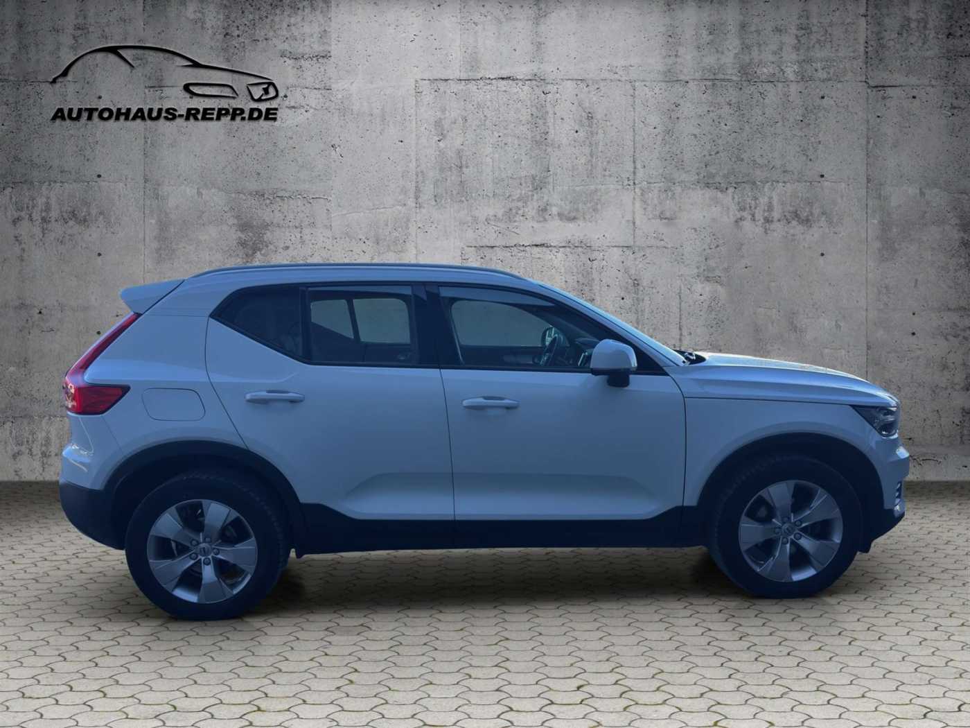 Volvo  T3 Momentum Pro *Winter- & Parkassistenz-Paket