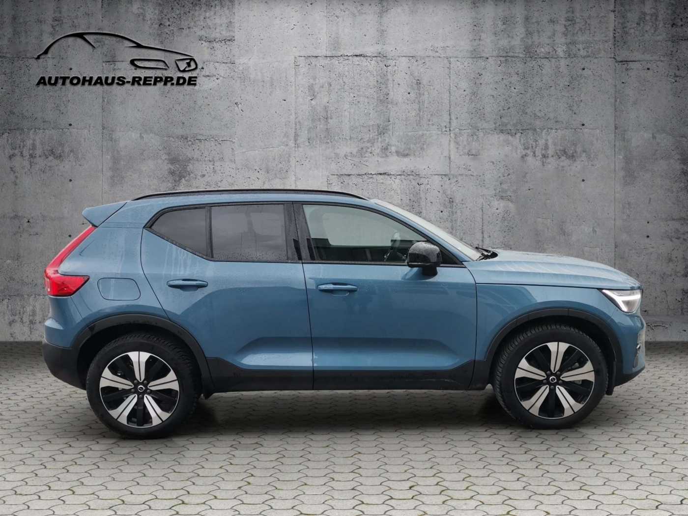 Volvo  T5 Plug-in Hybrid, Elektrisch/Benzin, Plus Dark