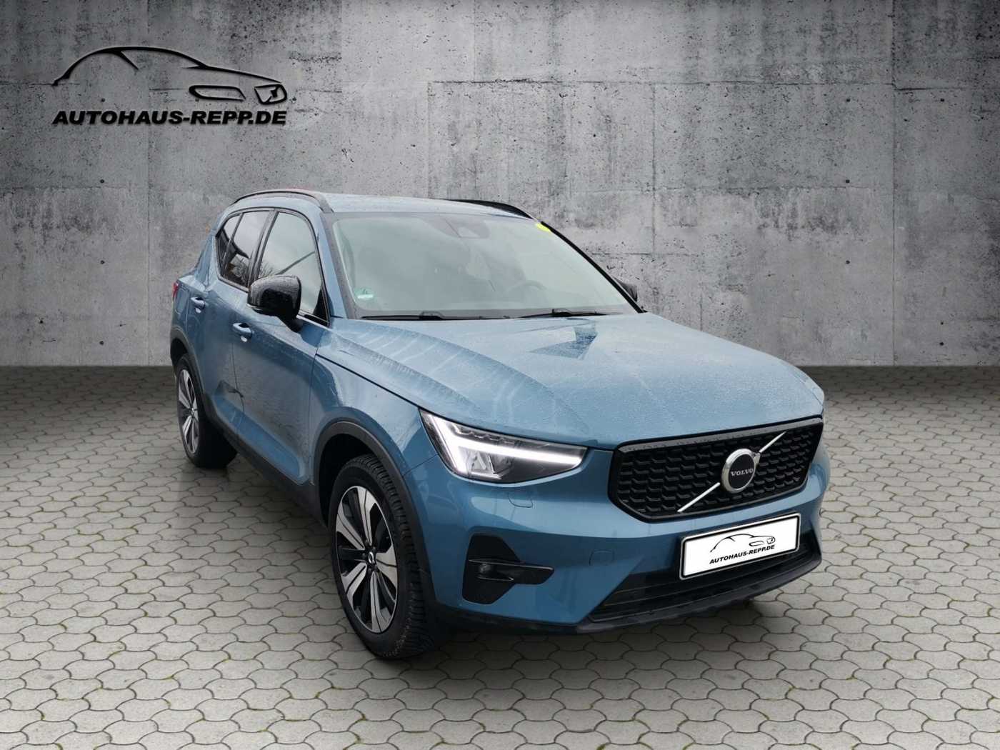 Volvo  T5 Plug-in Hybrid, Elektrisch/Benzin, Plus Dark