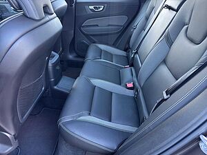Volvo  T8 Plug-In Hybrid AWD Ultimate Dark Recharge / VFW