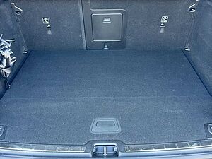 Volvo  T8 Plug-In Hybrid AWD Ultimate Dark Recharge / VFW