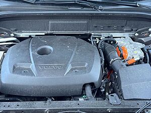 Volvo  T8 Plug-In Hybrid AWD Ultimate Dark Recharge / VFW