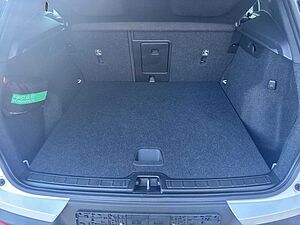 Volvo  T3 Momentum Pro *Winter- & Parkassistenz-Paket