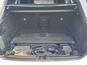 Volvo  T6 AWD R-Design Recharge Plug-In Hybrid