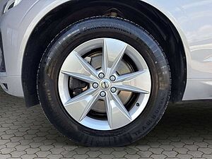 Volvo  B4 Mild-Hybrid DIESEL Momentum Pro