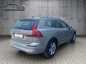Volvo  B4 Mild-Hybrid DIESEL Momentum Pro