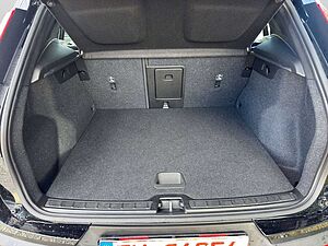 Volvo  Recharge Single Motor / Core / Pure Electric