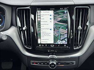 Volvo  B4 Diesel Mild-Hybrid Core 2WD