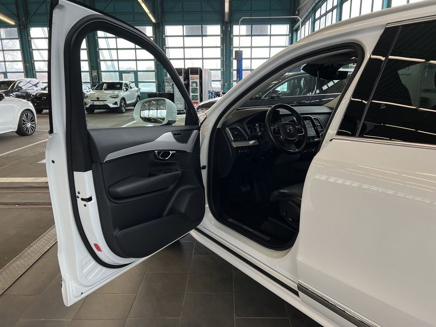 Volvo  Expression