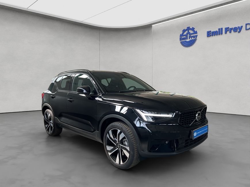 Volvo  Plus Dark