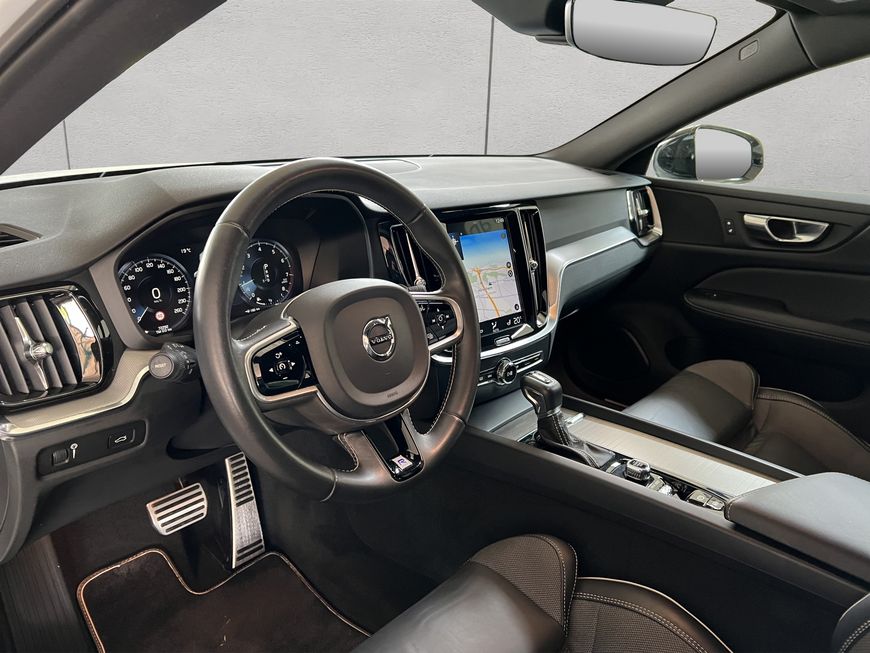 Volvo  T4  Aut PilotAssist BLIS Kamera Navi Voll-LED