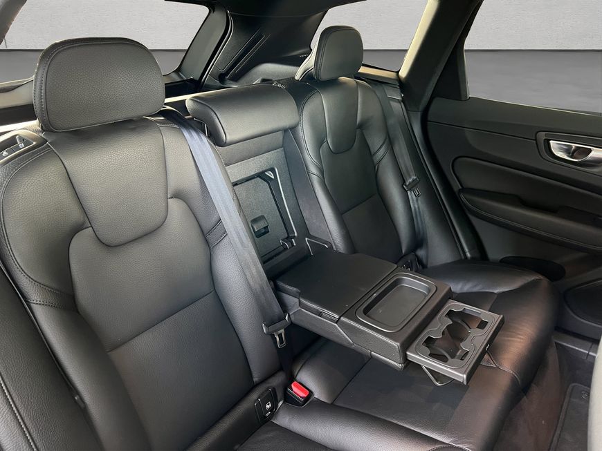 Volvo  Momentum Pro