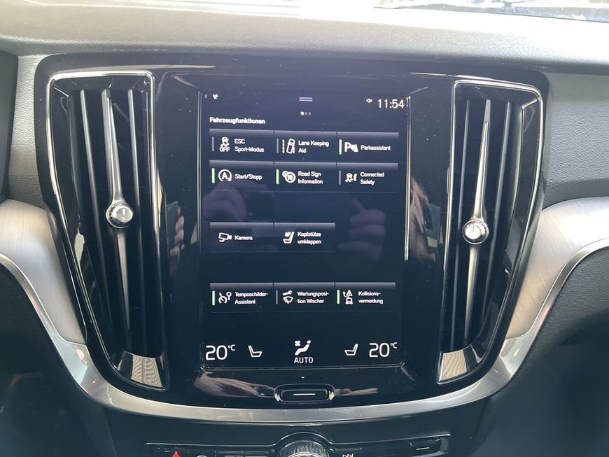 Volvo  Momentum Pro