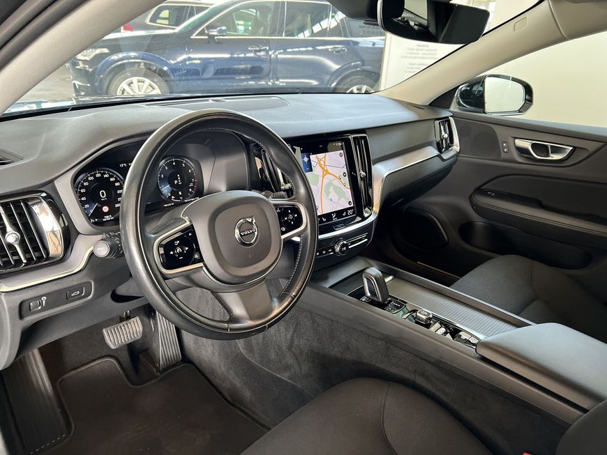 Volvo  Momentum Pro