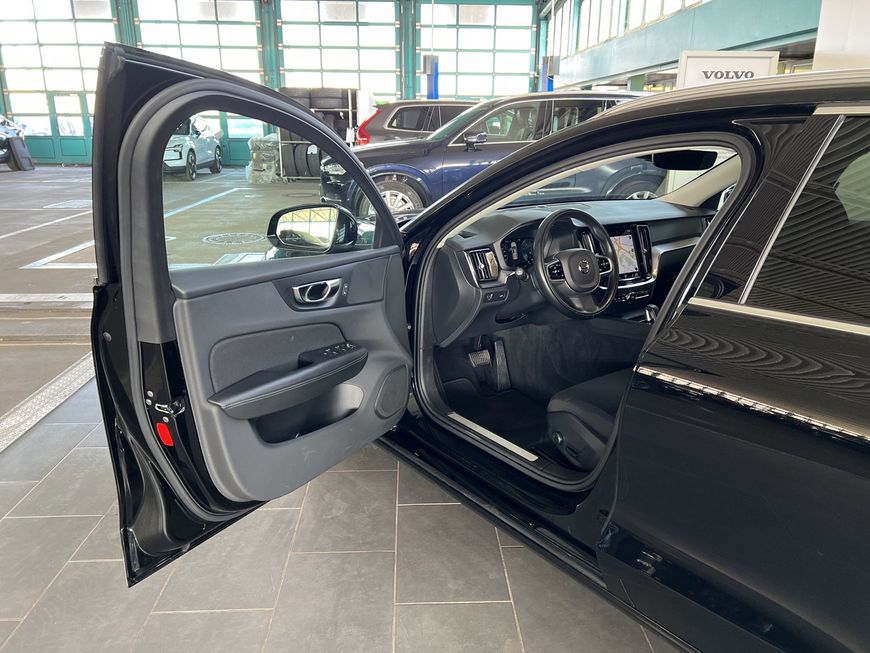 Volvo  Momentum Pro