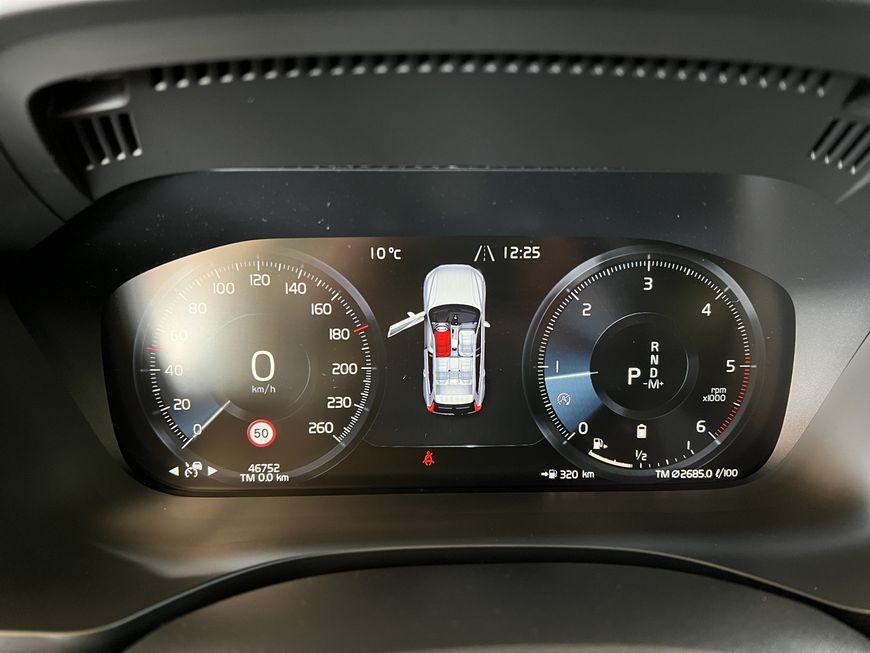 Volvo  Momentum Pro