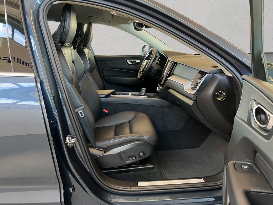 Volvo  Momentum Pro