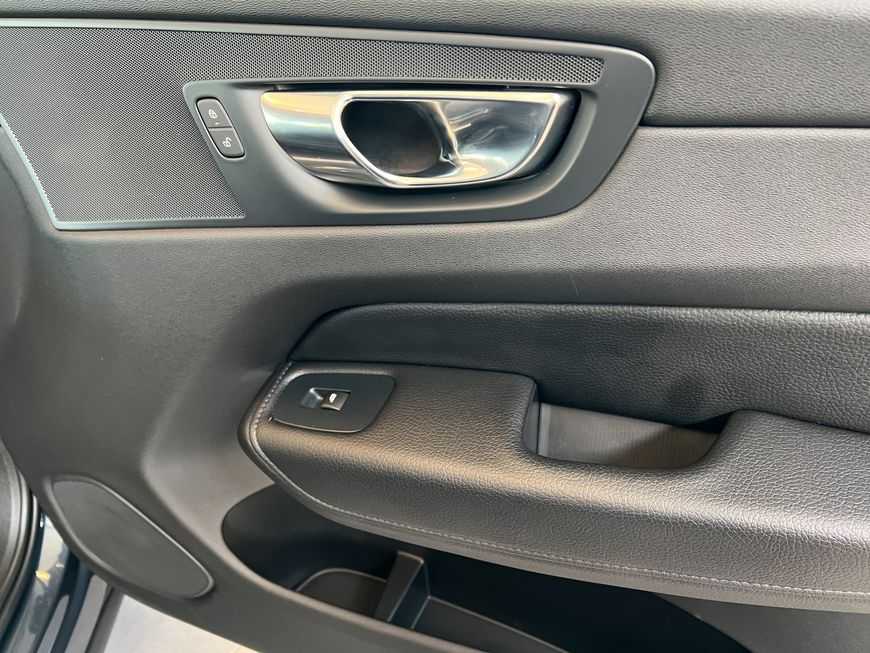 Volvo  Momentum Pro