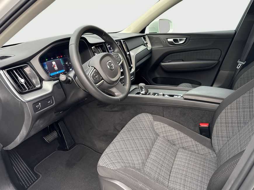 Volvo  Momentum Pro