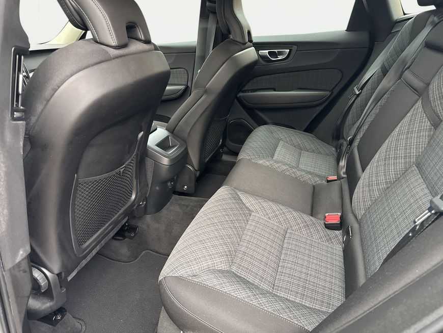 Volvo  Momentum Pro