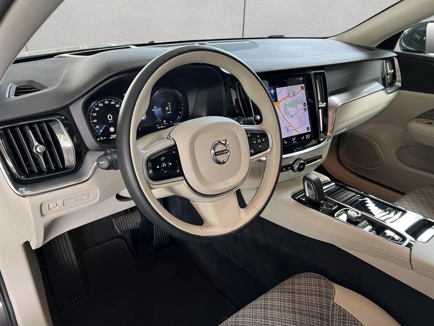 Volvo  18'