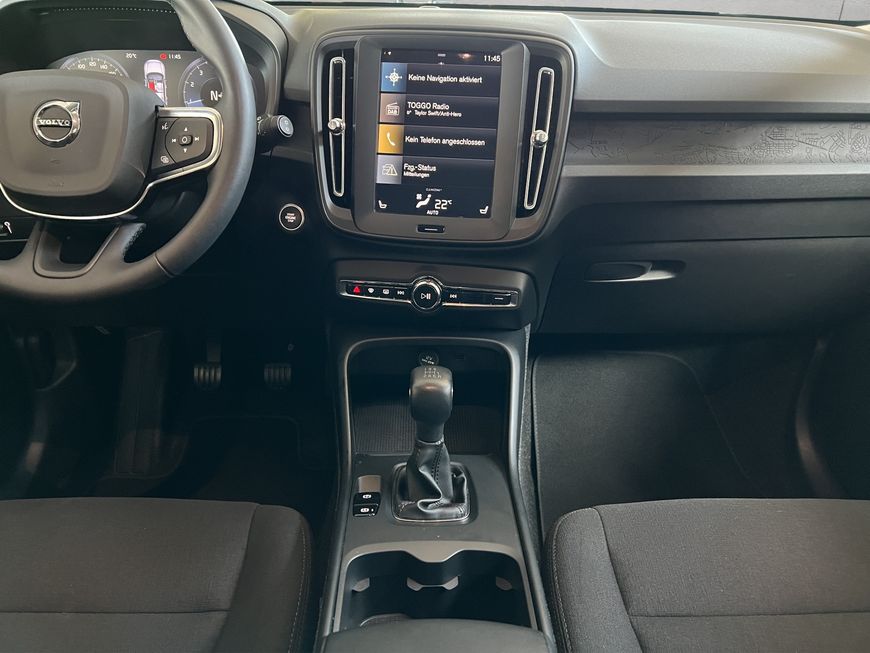 Volvo  Momentum Core