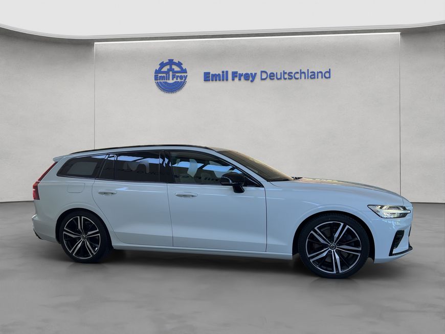 Volvo  T6 AWD  Aut Glasd HeadUp PilotAssist