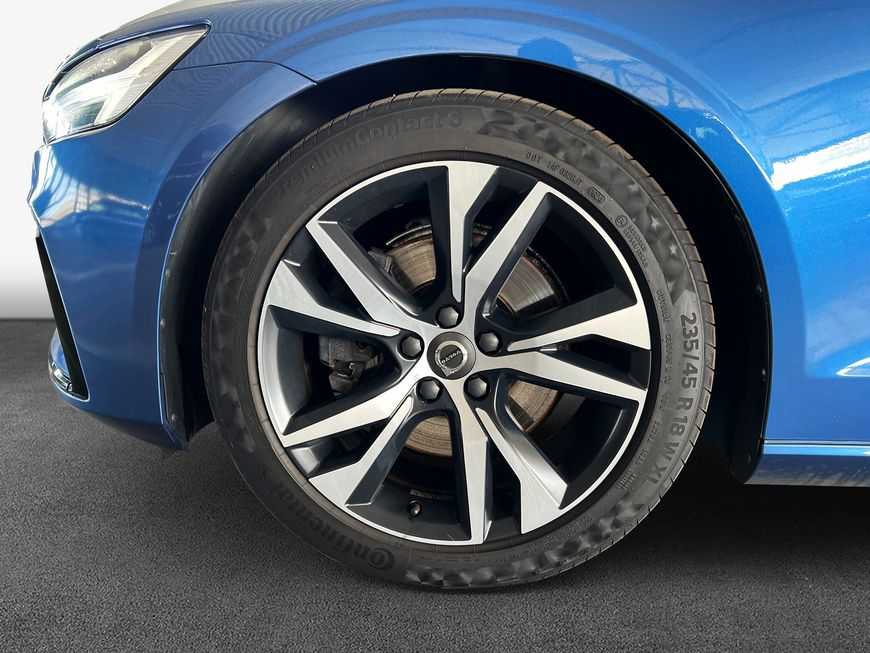 Volvo  T4  Aut Glasd PilotAssist BLIS Navi