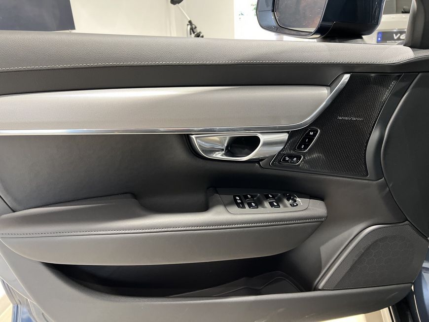 Volvo  CrossCountry