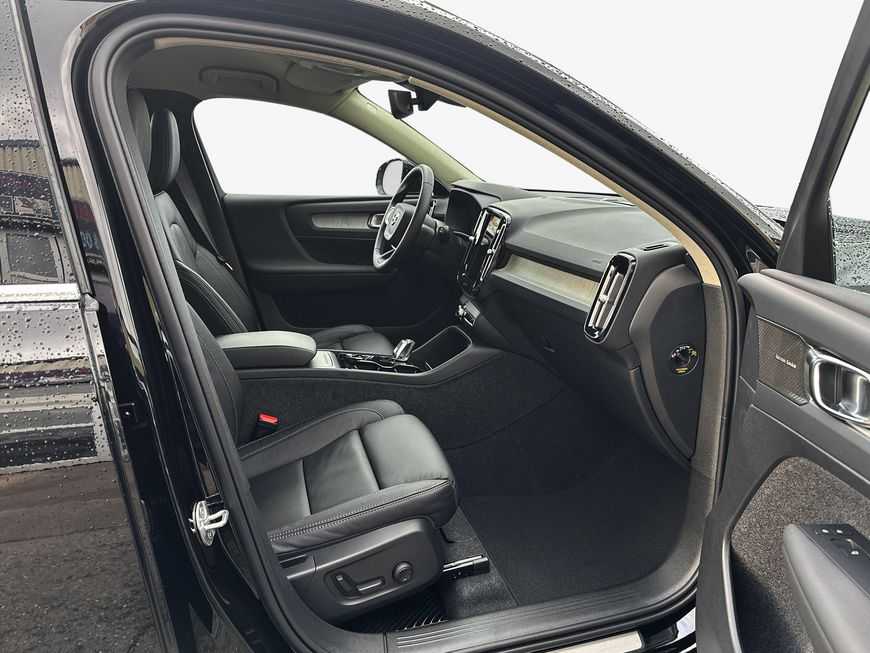Volvo  Plus Bright