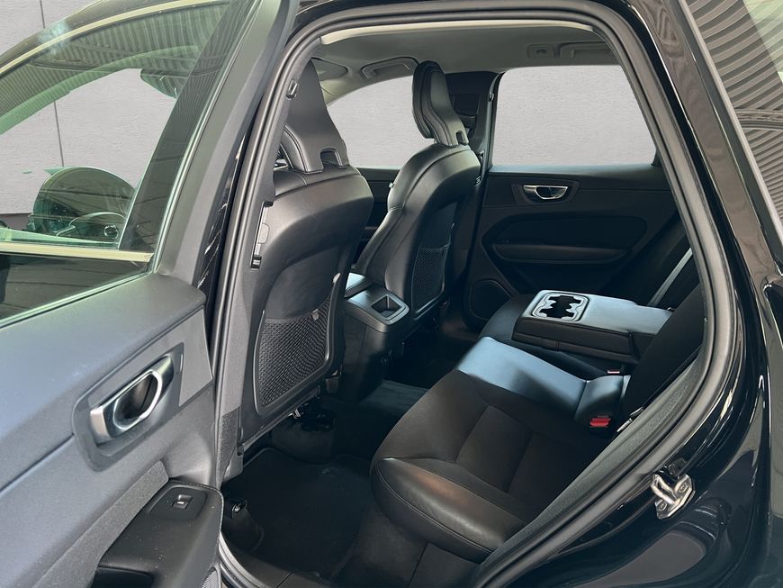 Volvo  Momentum Pro